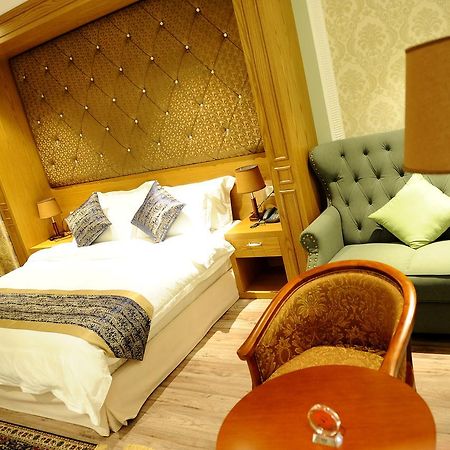 Hotel Britania Kamez 외부 사진